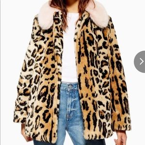 EUC Topshop Leopard Coat Pink Collar